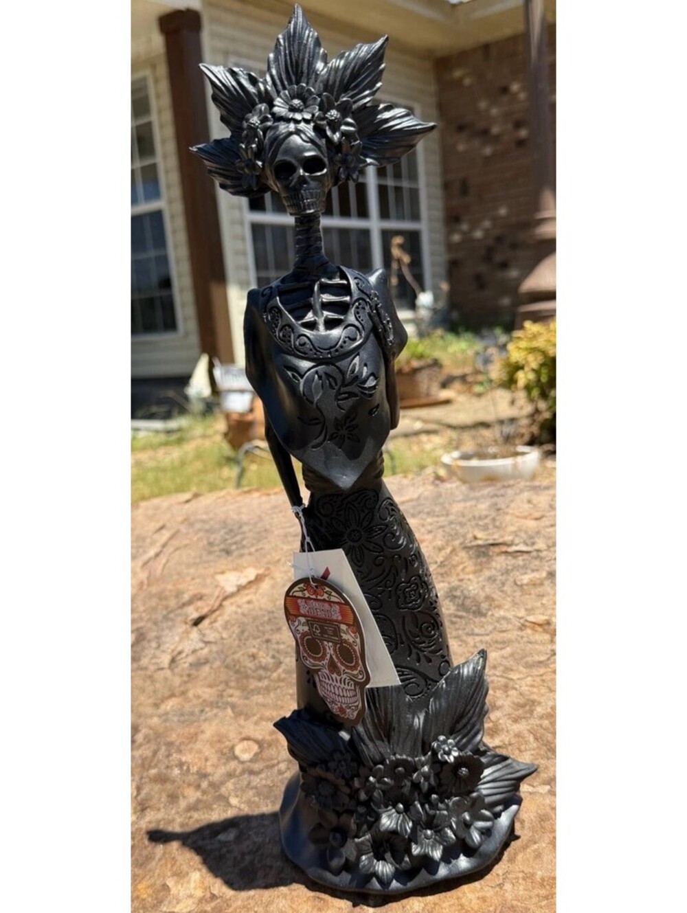 DIA DE LOS MUERTOS HALLOWEEN “DAY OF DEAD” ONYX BLACK FIGURINE/ SENORITA
